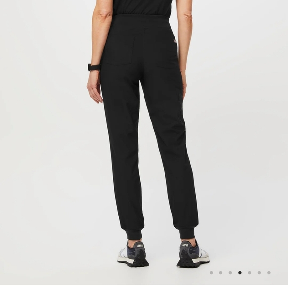 FIGS JOGGERS BLACK FREEX LINED L/T - Picture 4 of 12